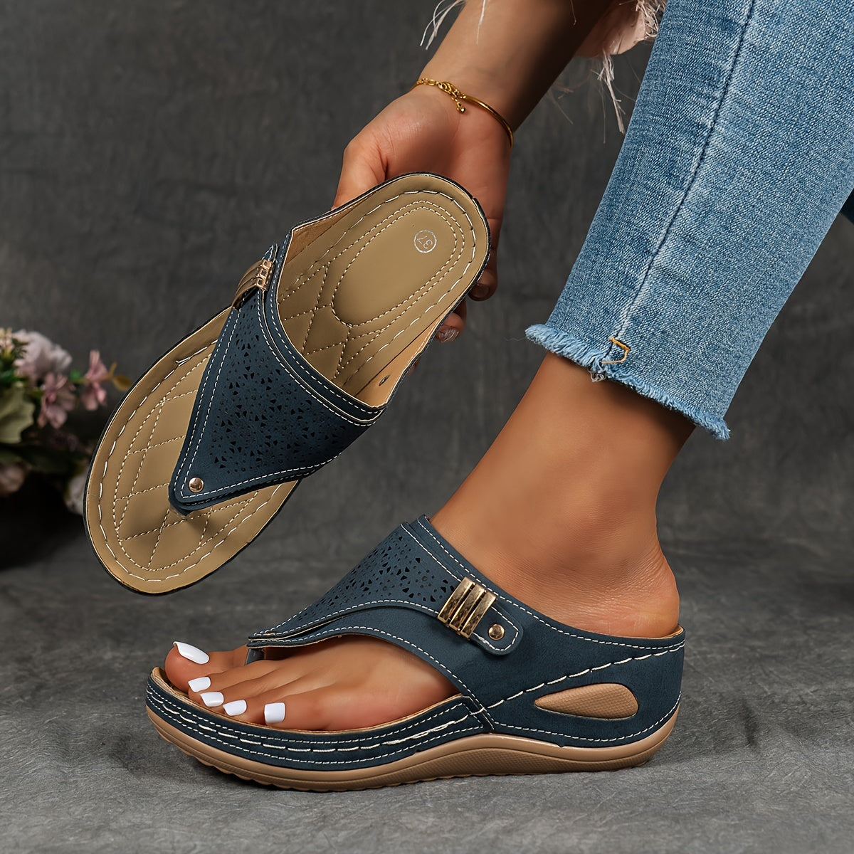 Agatha™ - Fashionable Orthopaedic Sandals