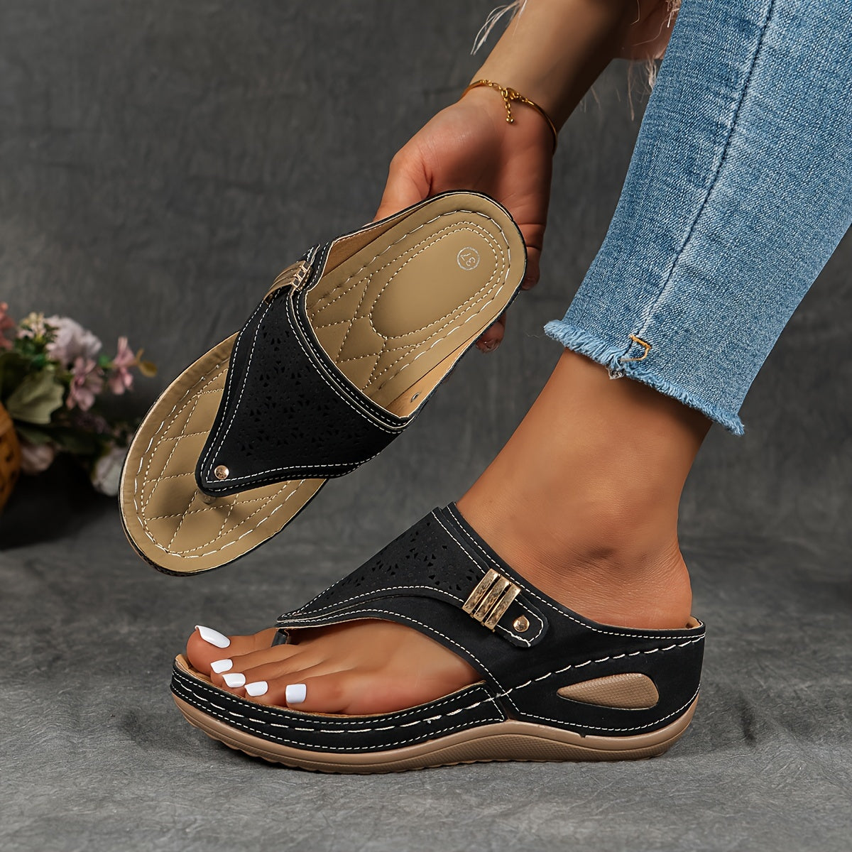 Agatha™ - Fashionable Orthopaedic Sandals